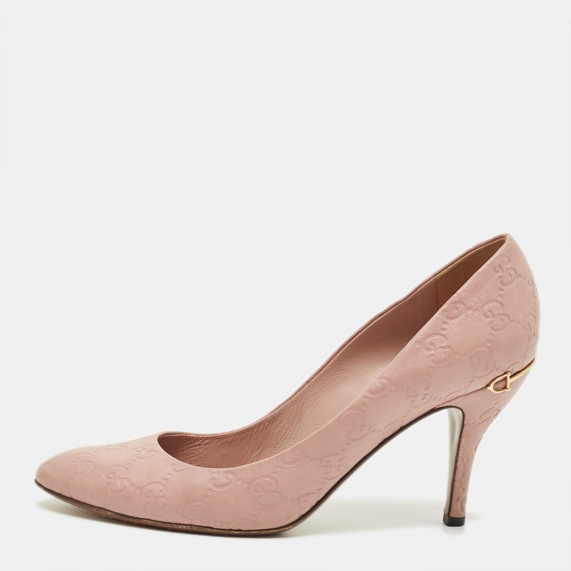 Gucci Guccissima Size 40.5 Beige Leather Pumps